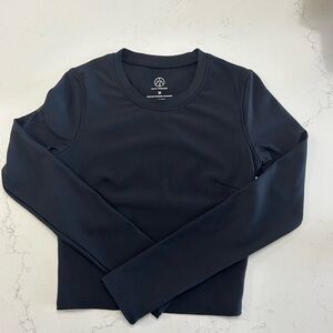 Move theology ribbed long-sleeve performance top size M